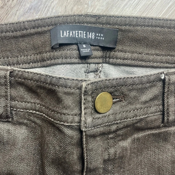 Lafayette 148 retail $500 -LIKE NEW size 6 straight leg jeans - Picture 2 of 8